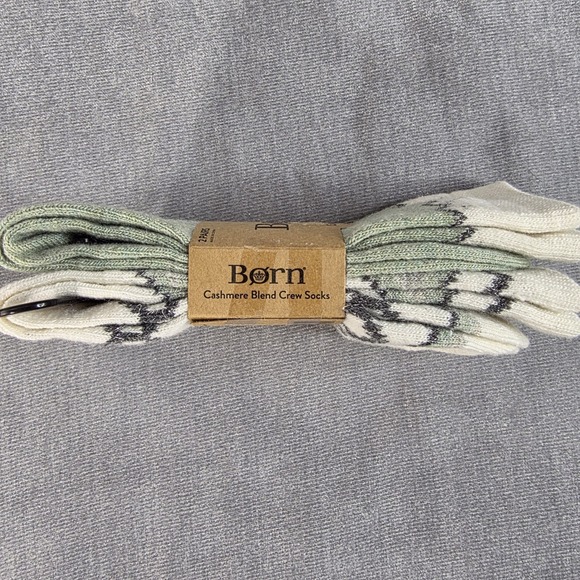 NWT Born Crew Socks Cashmere Wool Blend 2 Pack Women Shoe Sz 4-10 Green And Gray - Picture 6 of 6